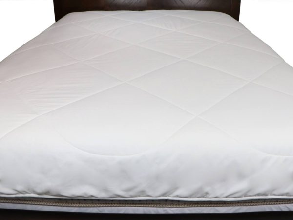lightweight comforter for summer