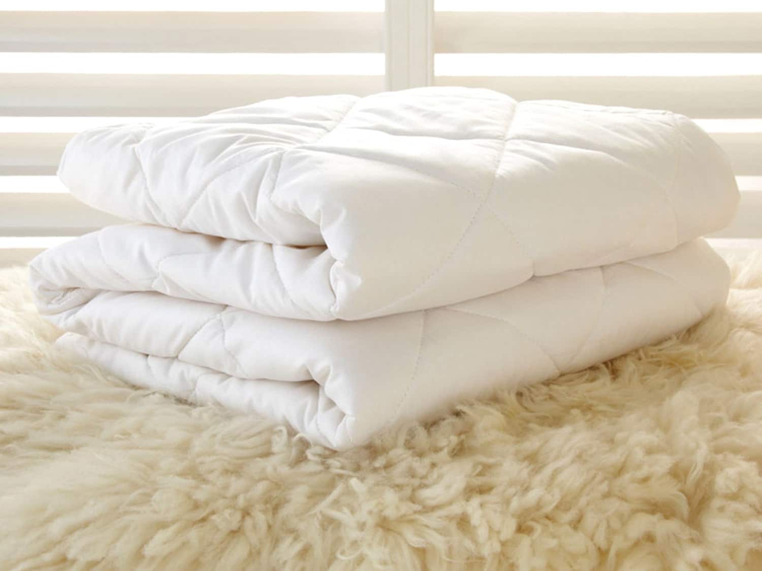 Fresh Ideas FRE611XXWHIT04 Australian Wool & Cotton Comforter White 